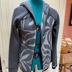Title Nine Zippered Sweater/Jacket